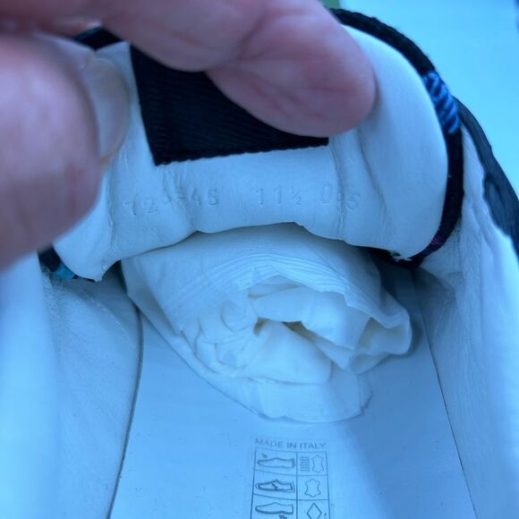 Men’s Gucci, GG embroidered sneakers size 11.5 made in Italy - Picture 8 of 10